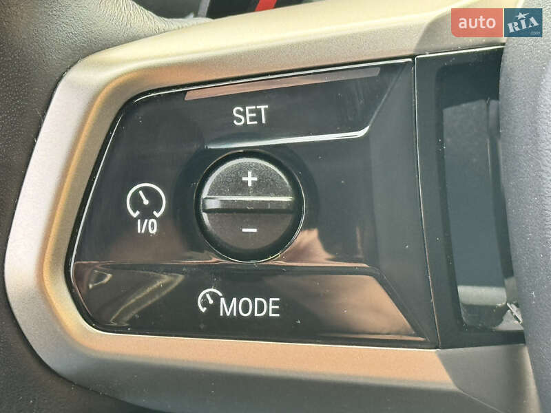 Седан BMW 5 Series 2023 в Киеве