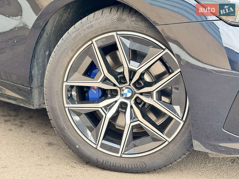 Седан BMW 5 Series 2023 в Киеве