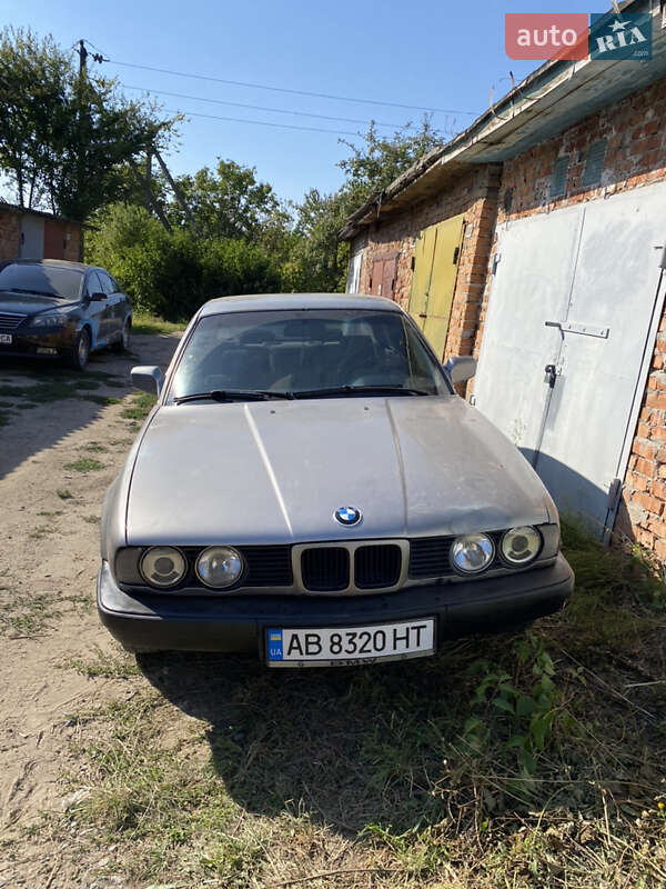 BMW 5 Series 1989