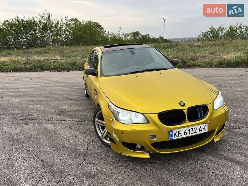 Седан BMW 5 Series 2005 в Днепре