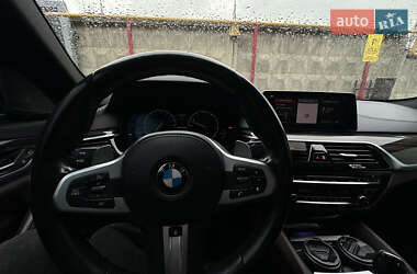 Седан BMW 5 Series 2018 в 
