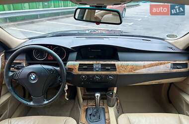 Универсал BMW 5 Series 2005 в  фото 13 Универсал BMW 5 Series 2005 в