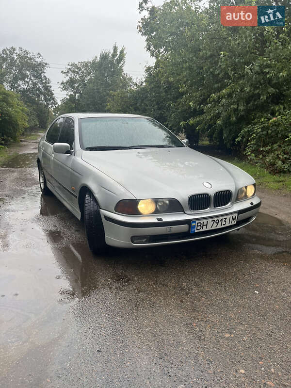 BMW 5 Series 1996