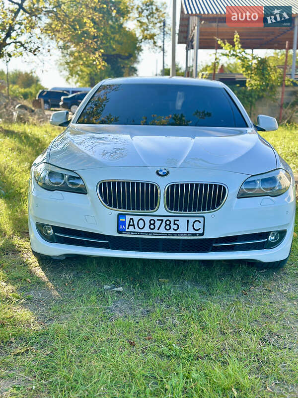 Седан BMW 5 Series 2012 в Ужгороде фото 2 Седан BMW 5 Series 2012 в Ужгороде