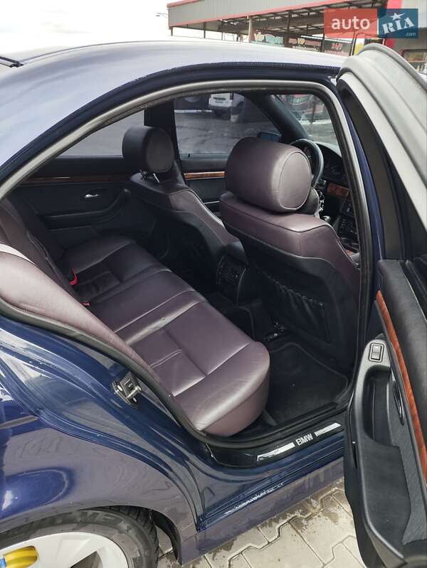 Седан BMW 5 Series 1998 в Тлумачі