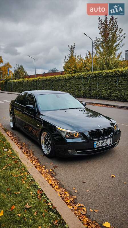 Седан BMW 5 Series 2007 в Киеве