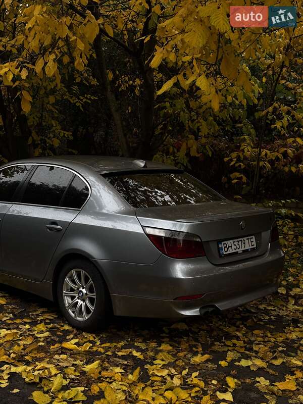 BMW 5 Series 2004