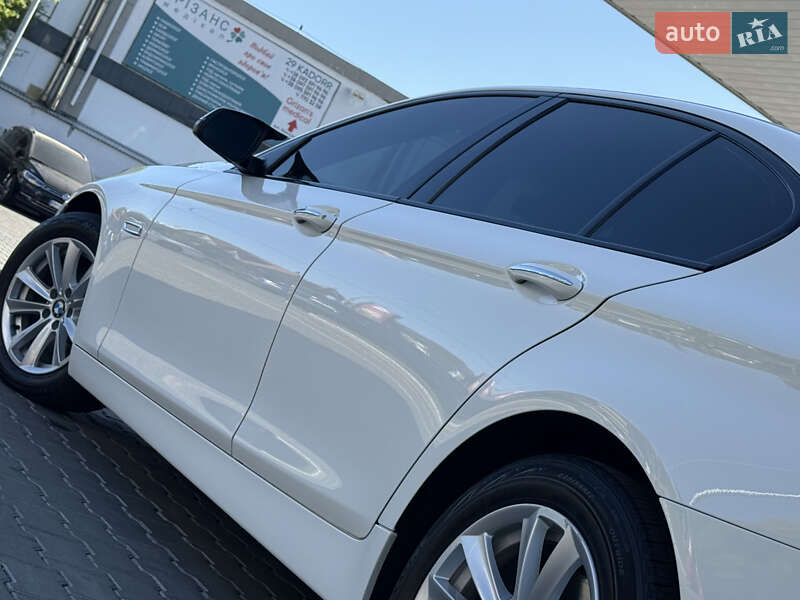 Седан BMW 5 Series 2016 в Одессе