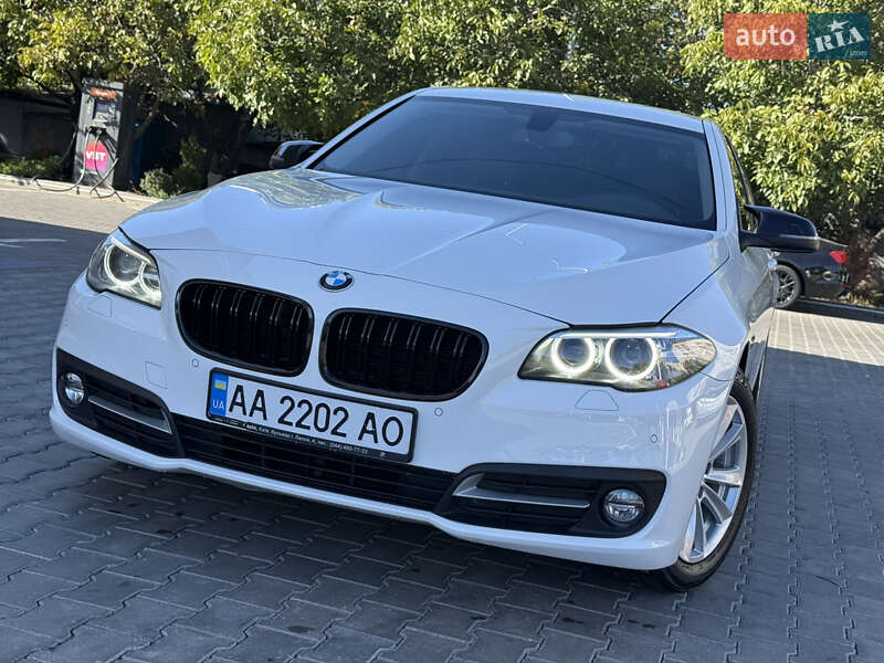 Седан BMW 5 Series 2016 в Одессе