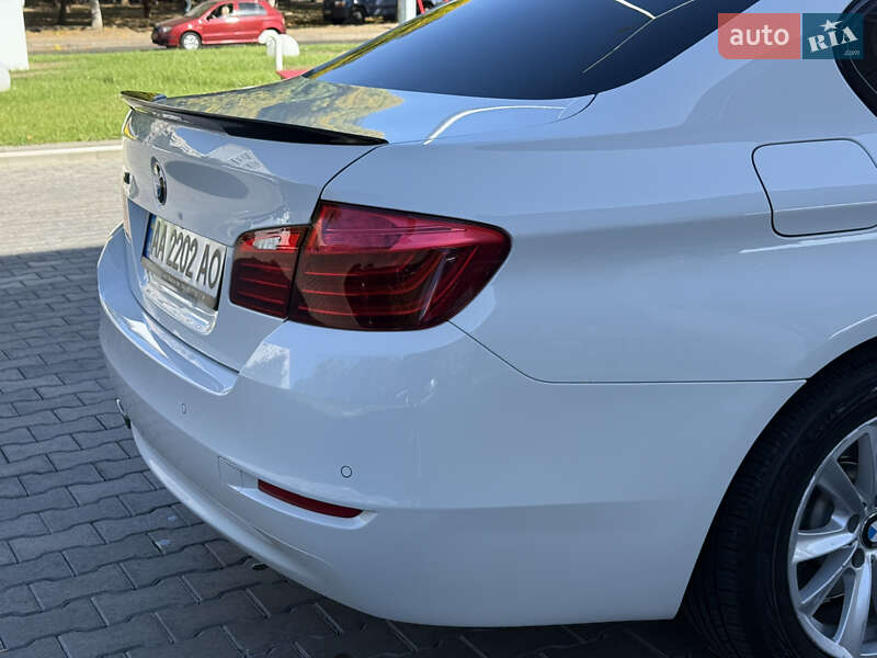 Седан BMW 5 Series 2016 в Одессе