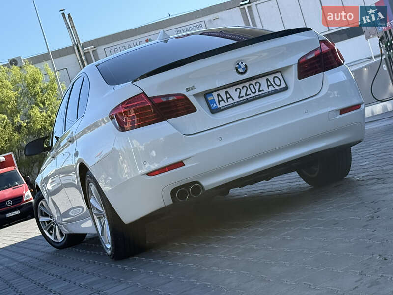 Седан BMW 5 Series 2016 в Одессе