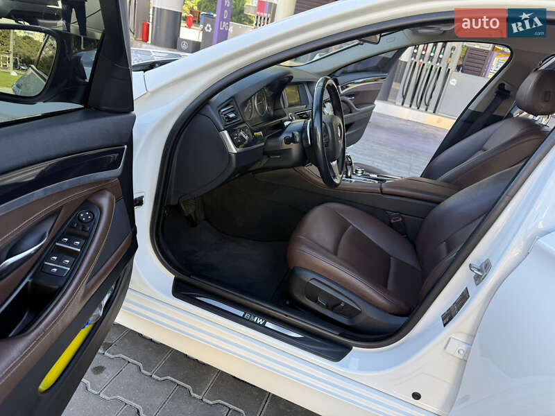 Седан BMW 5 Series 2016 в Одессе