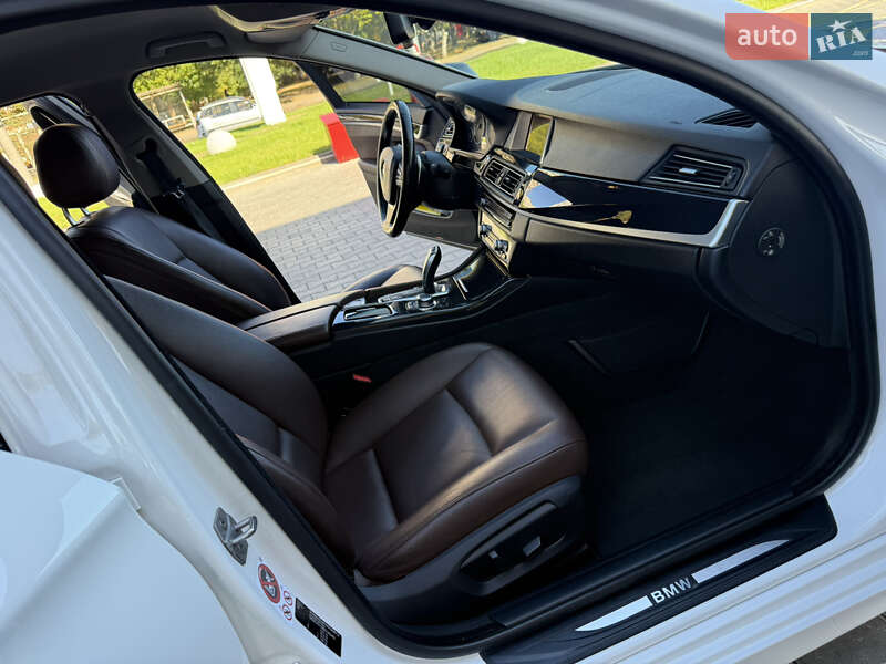 Седан BMW 5 Series 2016 в Одессе