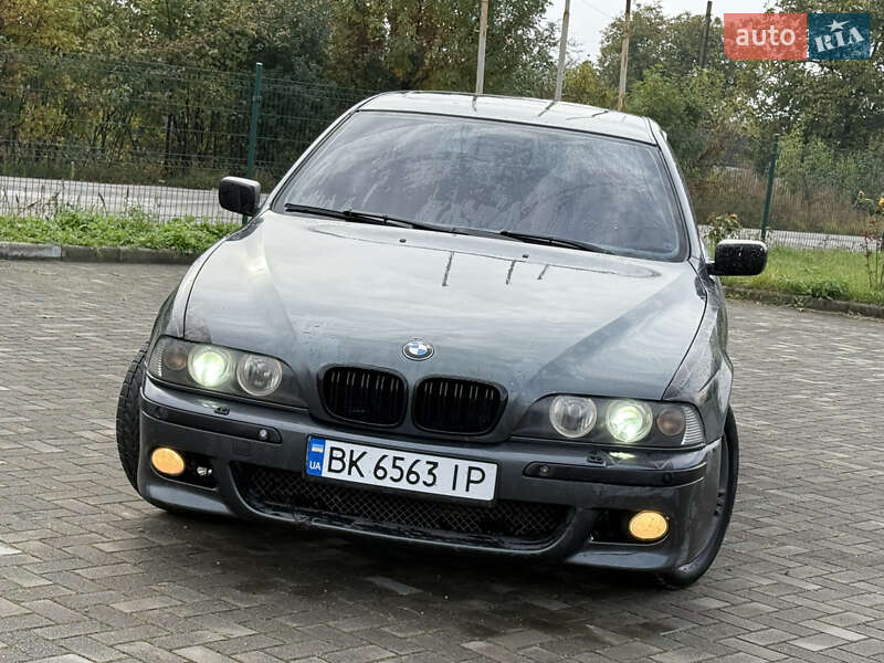 BMW 5 Series 2003