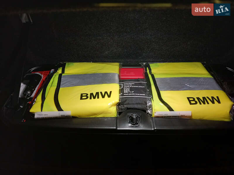 Седан BMW 5 Series 2012 в Днепре