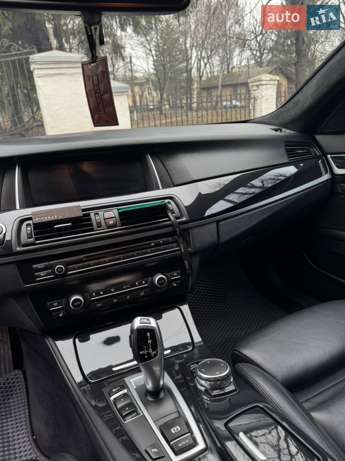 2014 BMW 5er - мініатюра 10