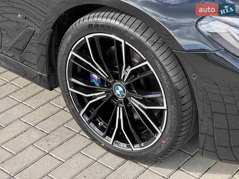 Седан BMW 5 Series 2021 в Мукачево
