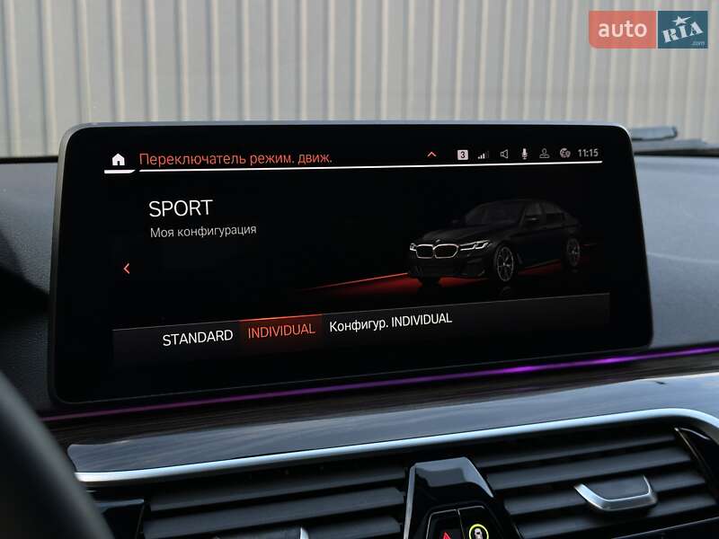 Седан BMW 5 Series 2021 в Мукачево