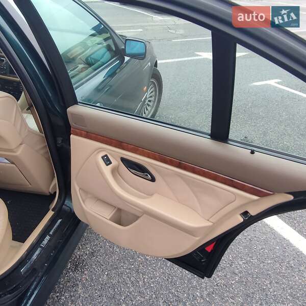 Седан BMW 5 Series 1997 в Киеве