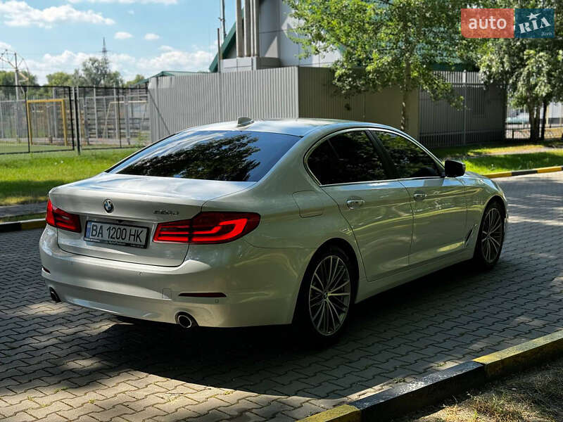 Седан BMW 5 Series 2017 в Александрие