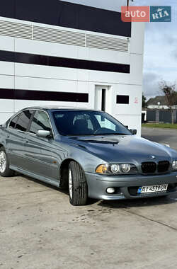 Седан BMW 5 Series 2001 в 