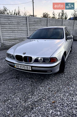 Седан BMW 5 Series 1997 в Виннице