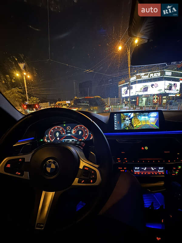 Седан BMW 5 Series 2017 в Киеве фото 11 Седан BMW 5 Series 2017 в Киеве