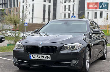 Седан BMW 5 Series 2010 в Рівному