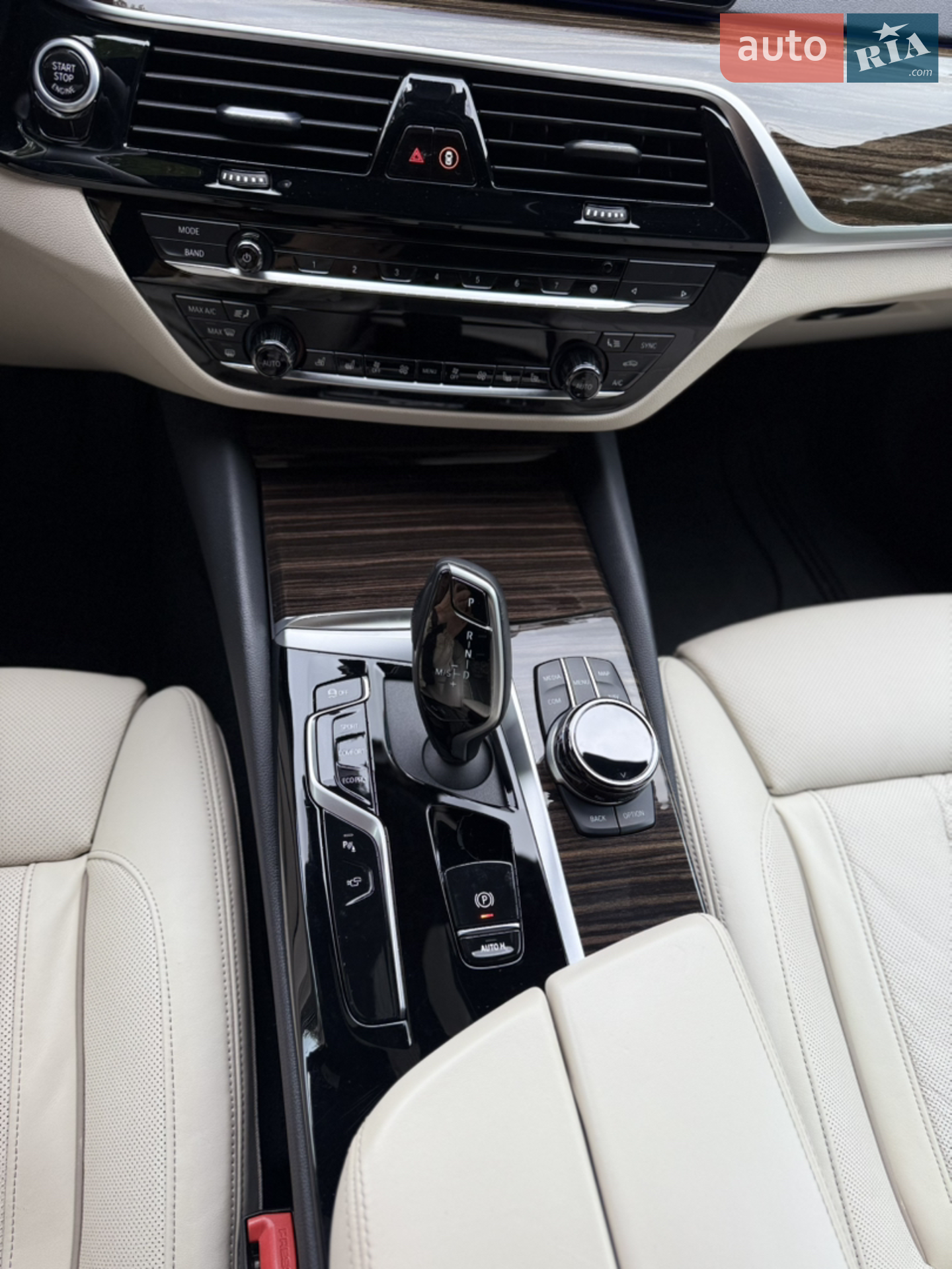 2020 BMW 5er - мініатюра 22