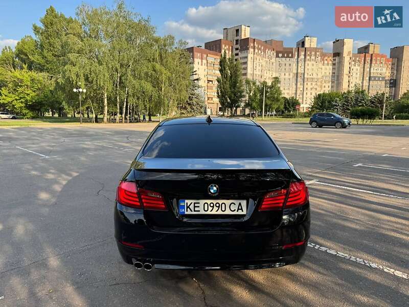 Седан BMW 5 Series 2011 в Кривому Розі