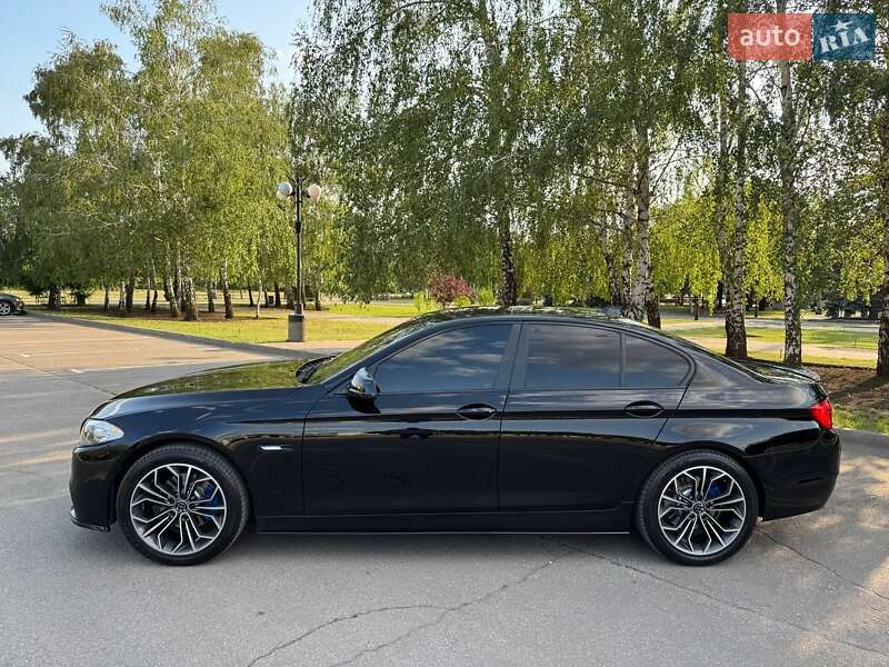 Седан BMW 5 Series 2011 в Кривому Розі