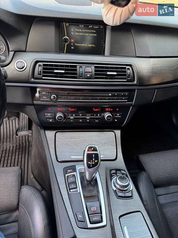 Седан BMW 5 Series 2011 в Кривому Розі