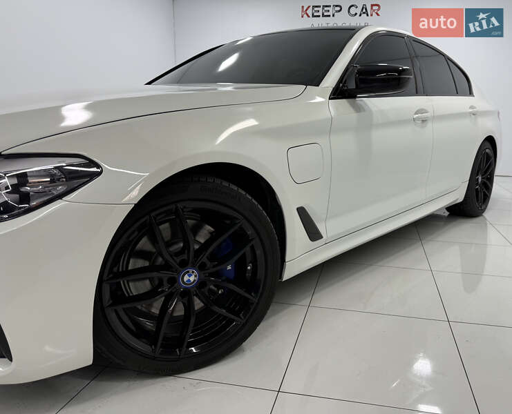 Седан BMW 5 Series 2017 в Одессе фото 5 Седан BMW 5 Series 2017 в Одессе