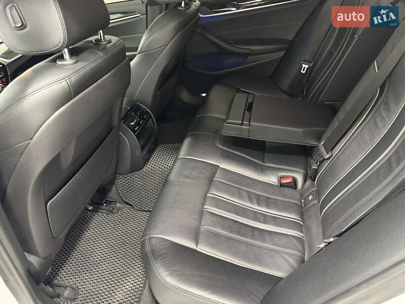 Седан BMW 5 Series 2017 в Одессе фото 33 Седан BMW 5 Series 2017 в Одессе