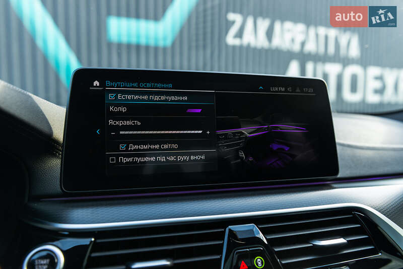 Седан BMW 5 Series 2021 в Мукачевому