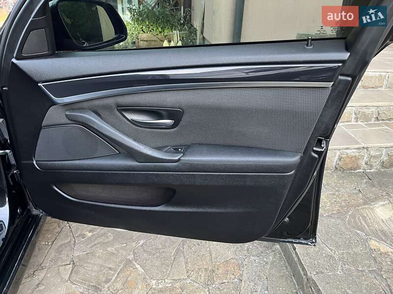 Седан BMW 5 Series 2015 в Львове фото 27 Седан BMW 5 Series 2015 в Львове