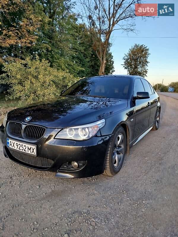 BMW 5 Series 2003