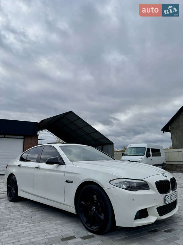 Седан BMW 5 Series 2012 в Черновцах