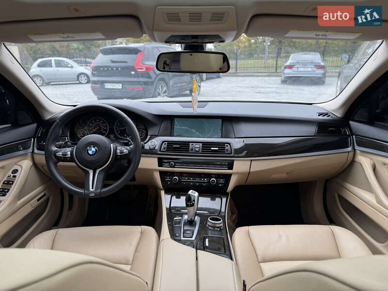 Седан BMW 5 Series 2012 в Черновцах
