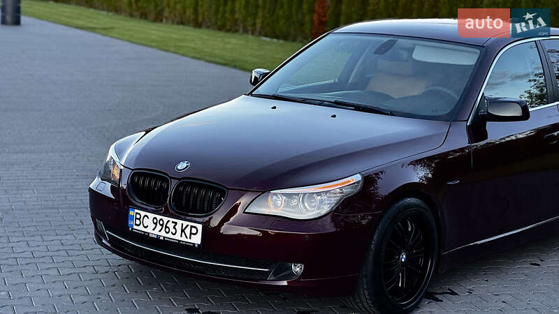 Седан BMW 5 Series 2008 в Зборове