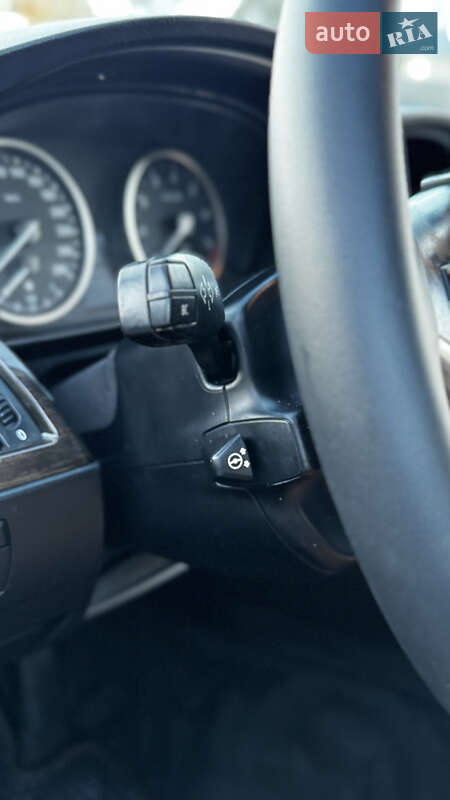 Седан BMW 5 Series 2008 в Зборове