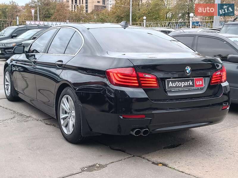 Седан BMW 5 Series 2016 в Харькове