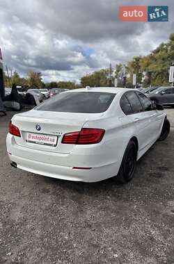 Седан BMW 5 Series 2012 в 