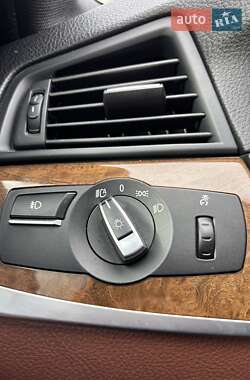 Седан BMW 5 Series 2012 в 