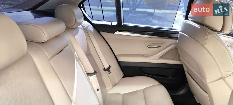 Седан BMW 5 Series 2010 в Києві