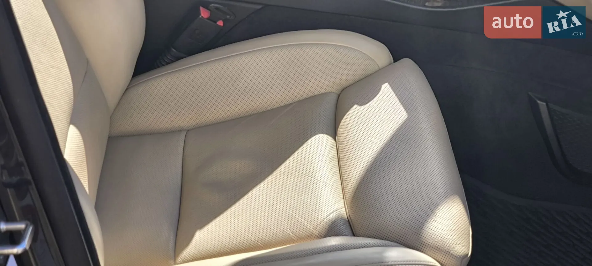 2010 BMW 5er - мініатюра 41