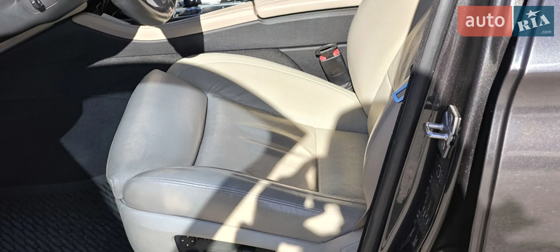 2010 BMW 5er - мініатюра 43