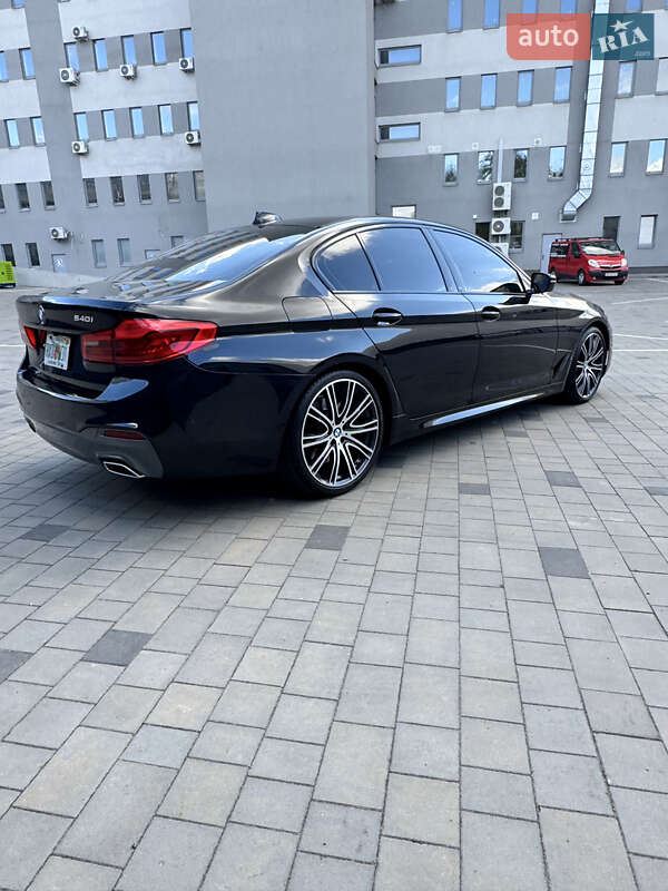 Седан BMW 5 Series 2018 в Дніпрі