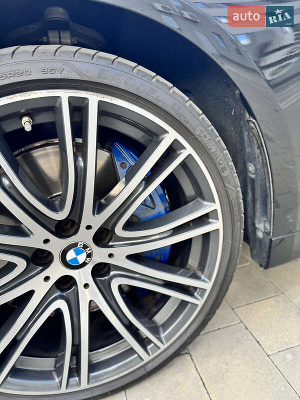 Седан BMW 5 Series 2018 в Дніпрі