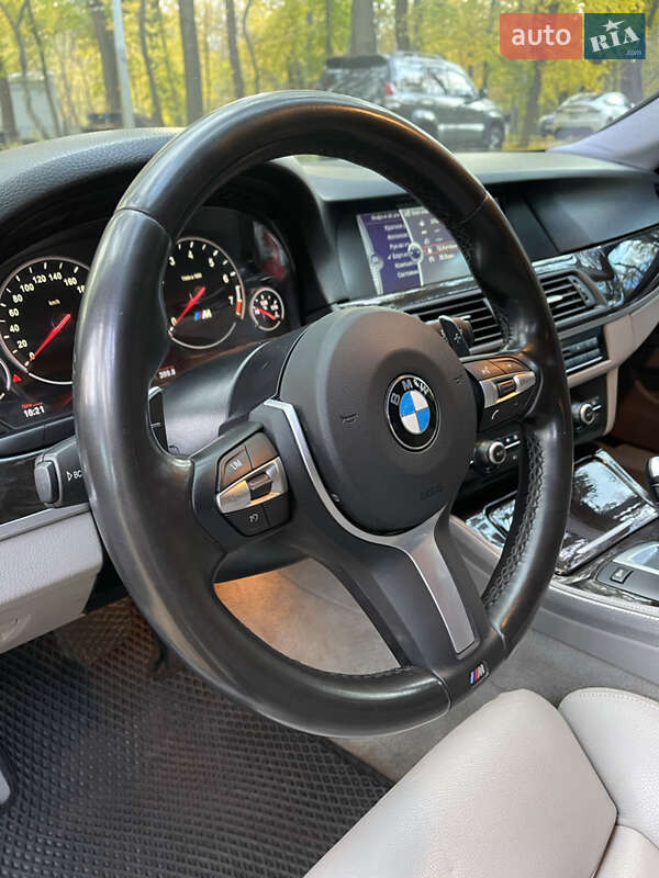 Седан BMW 5 Series 2011 в Харькове